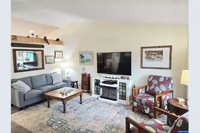 4814 Southstar Ct NE, Salem, OR 97305 - Photo 10