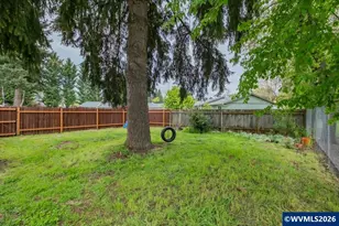 2241 Kalmia St, Sweet Home, OR 97386 - Photo 24