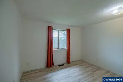 2241 Kalmia St, Sweet Home, OR 97386 - Photo 12