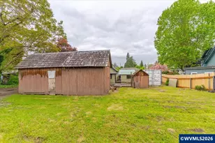 925 S Williams St, Lebanon, OR 97355 - Photo 32