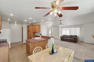 740 SE Lacey St, Sheridan, OR 97378 - Photo 12