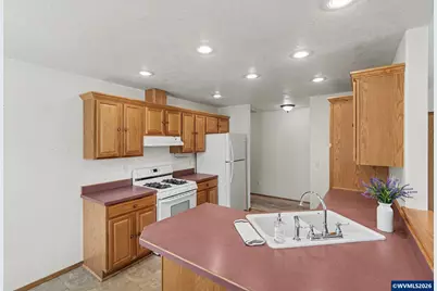 740 SE Lacey St, Sheridan, OR 97378 - Photo 14
