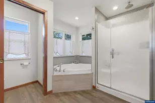 34207 Pennington Ln, Lebanon, OR 97355 - Photo 20