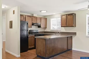 3659 W 18th Ave, Eugene, OR 97402 - Photo 16