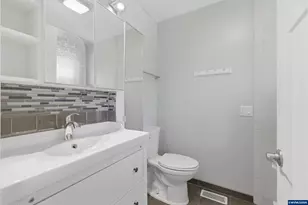 3274 Oakcrest Dr NW, Salem, OR 97304 - Photo 30
