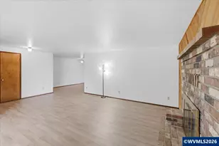 38113 Golden Valley Dr, Lebanon, OR 97355 - Photo 14