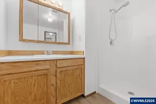38113 Golden Valley Dr, Lebanon, OR 97355 - Photo 22