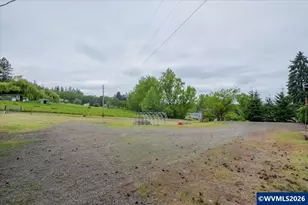 38113 Golden Valley Dr, Lebanon, OR 97355 - Photo 44