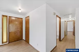 38113 Golden Valley Dr, Lebanon, OR 97355 - Photo 12