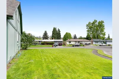 17920 NW Tillamook Dr, Portland, OR 97229 - Photo 42