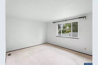 17920 NW Tillamook Dr, Portland, OR 97229 - Photo 24