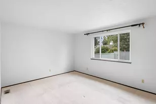 17920 NW Tillamook Dr, Portland, OR 97229 - Photo 24