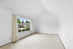 17920 NW Tillamook Dr, Portland, OR 97229 - Photo 8