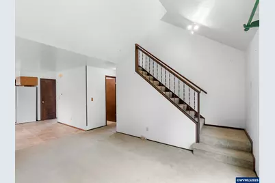 17920 NW Tillamook Dr, Portland, OR 97229 - Photo 22