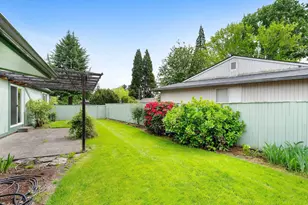 17920 NW Tillamook Dr, Portland, OR 97229 - Photo 38