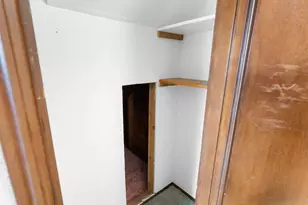 17920 NW Tillamook Dr, Portland, OR 97229 - Photo 34