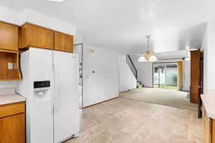 17920 NW Tillamook Dr, Portland, OR 97229 - Photo 14