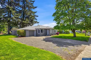 140 SE Fir Villa Rd, Dallas, OR 97338 - Photo 1