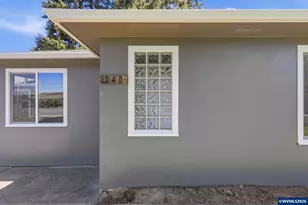 140 SE Fir Villa Rd, Dallas, OR 97338 - Photo 4