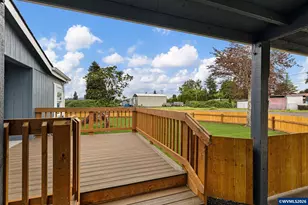 510 Kelm Pl, Lebanon, OR 97355 - Photo 4