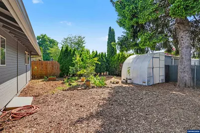 4865 Newtown Av SE, Salem, OR 97302 - Photo 20