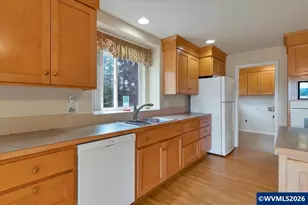 20151 Bridge Creek Rd SE, Silverton, OR 97381 - Photo 30