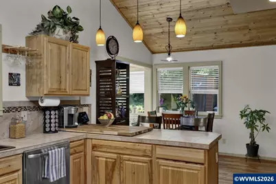 23830 Old Peak Rd, Philomath, OR 97370 - Photo 12