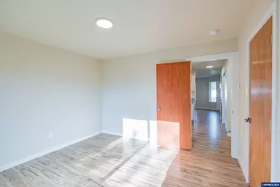 3392 Sunnyview Rd NE, Salem, OR 97301 - Photo 40