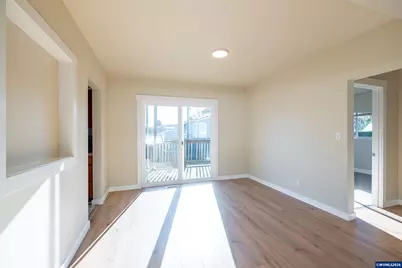 3392 Sunnyview Rd NE, Salem, OR 97301 - Photo 22