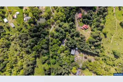 28011 Pine View Rd, Brownsville, OR 97327 - Photo 32