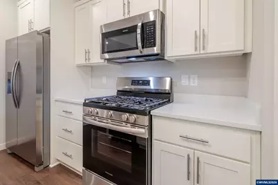 3246 Butte Dr, Forest Grove, OR 97116 - Photo 12