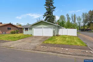 645 35th Ave SE, Albany, OR 97322 - Photo 2