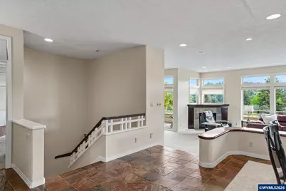 918 Hazeltine Av SE, Salem, OR 97306 - Photo 36