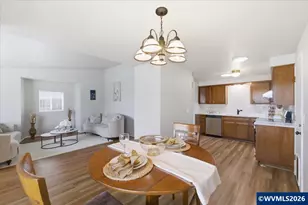 2585 Nautilus Ave NW, Salem, OR 97304 - Photo 8