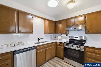 2585 Nautilus Av NW, Salem, OR 97304 - Photo 12