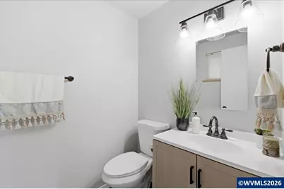 2585 Nautilus Av NW, Salem, OR 97304 - Photo 16