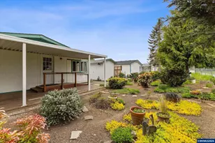 300 SE Lacreole Dr, Dallas, OR 97338 - Photo 30