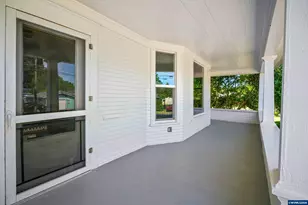 332 24th St NE, Salem, OR 97301 - Photo 4