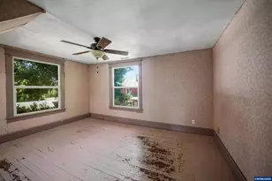 332 24th St NE, Salem, OR 97301 - Photo 26