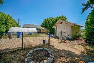 332 24th St NE, Salem, OR 97301 - Photo 46