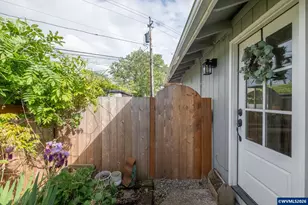 2261 Fulton Pl SE, Albany, OR 97322 - Photo 6
