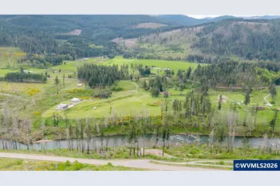 51725 Gates Bridge E, Gates, OR 97346 - Photo 12
