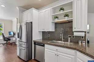 2287 Deerwind Ave NW, Salem, OR 97304 - Photo 14