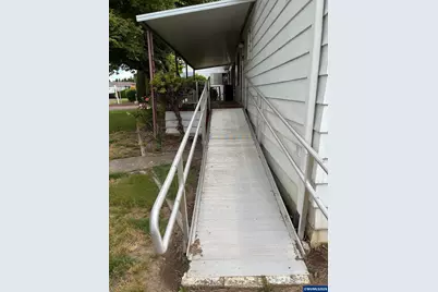 5422 Portland (#128) Rd NE, Salem, OR 97305 - Photo 2