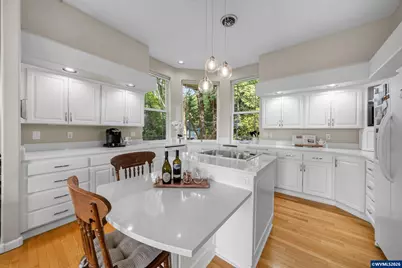 6727 River Springs Dr S, Salem, OR 97306 - Photo 12