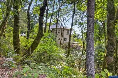 6727 River Springs Dr S, Salem, OR 97306 - Photo 46