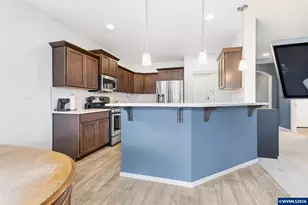 559 SE Casting St, Albany, OR 97322 - Photo 14