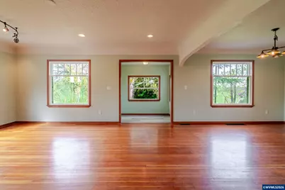 34965 Brewster Rd, Lebanon, OR 97355 - Photo 14