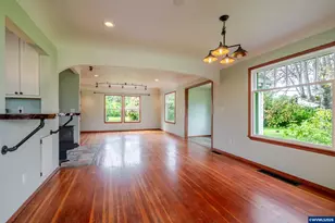 34965 Brewster Rd, Lebanon, OR 97355 - Photo 12