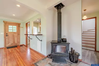 34965 Brewster Rd, Lebanon, OR 97355 - Photo 8
